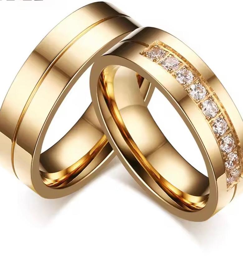 The Vows Collection Pave Band Set image