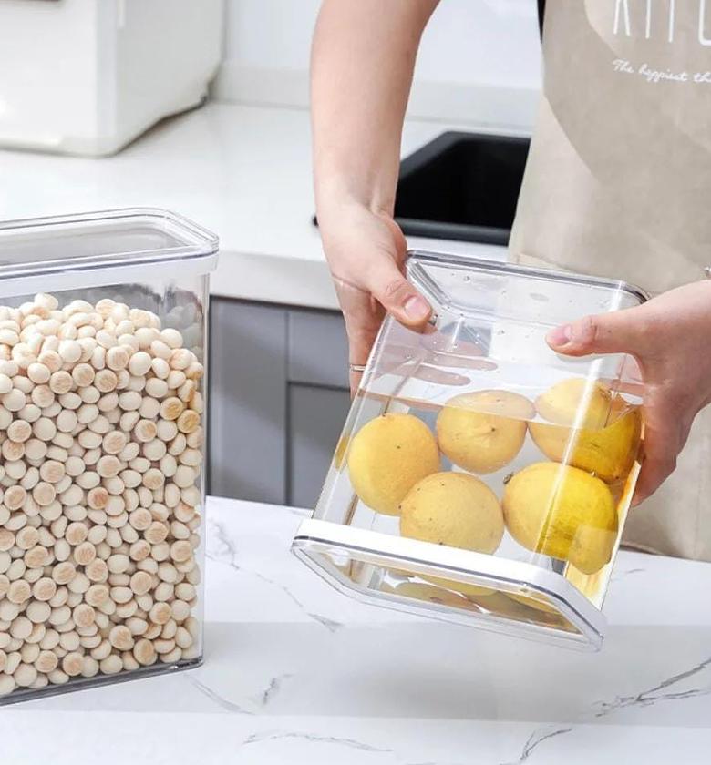 Acrylic airtight storage containers. image