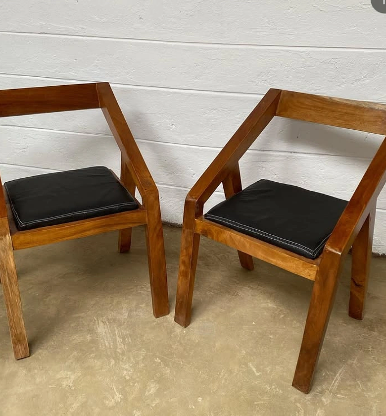 Modern LuxuryChair 1pc image