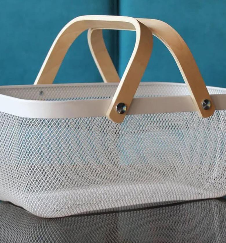 Multi functional mesh basket with double handles. image