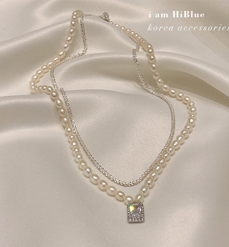 Retro Light Luxury Two-Piece Pearl Necklace image