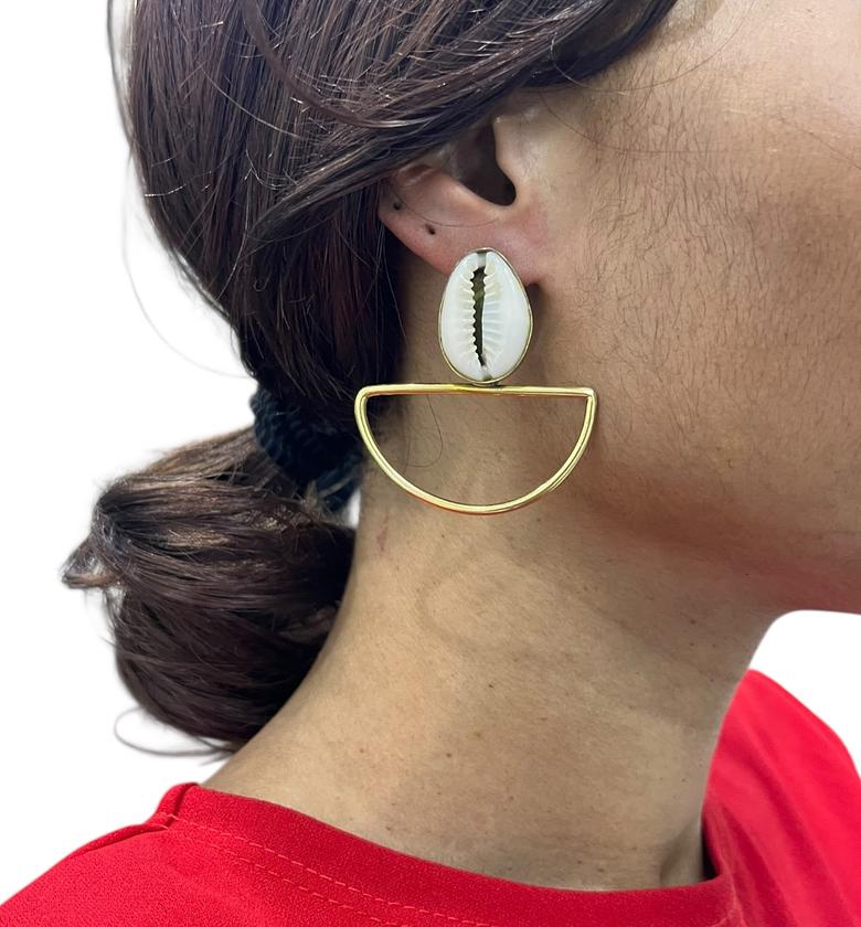 Asha Brass Earrings image