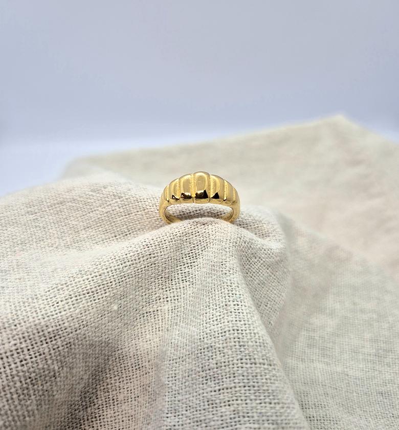 Crown Ring image