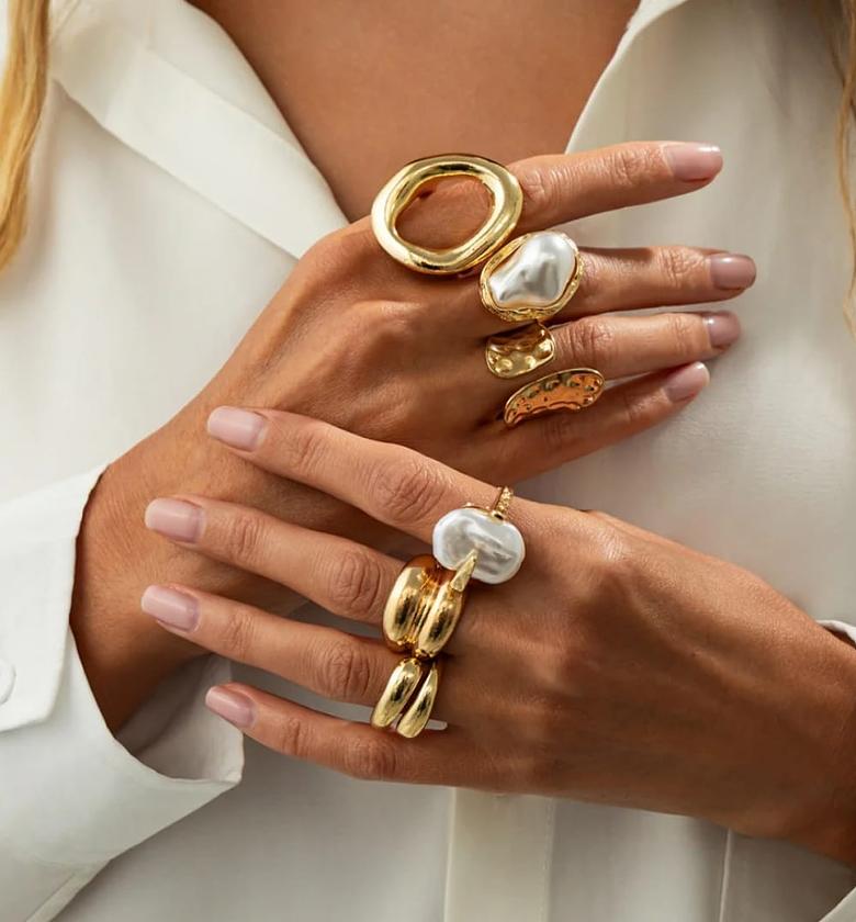 Baroque-style ring set image