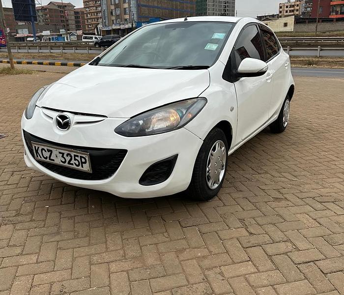 Mazda Demio KCZ, YOM 2013 Sky Active, Automatic image