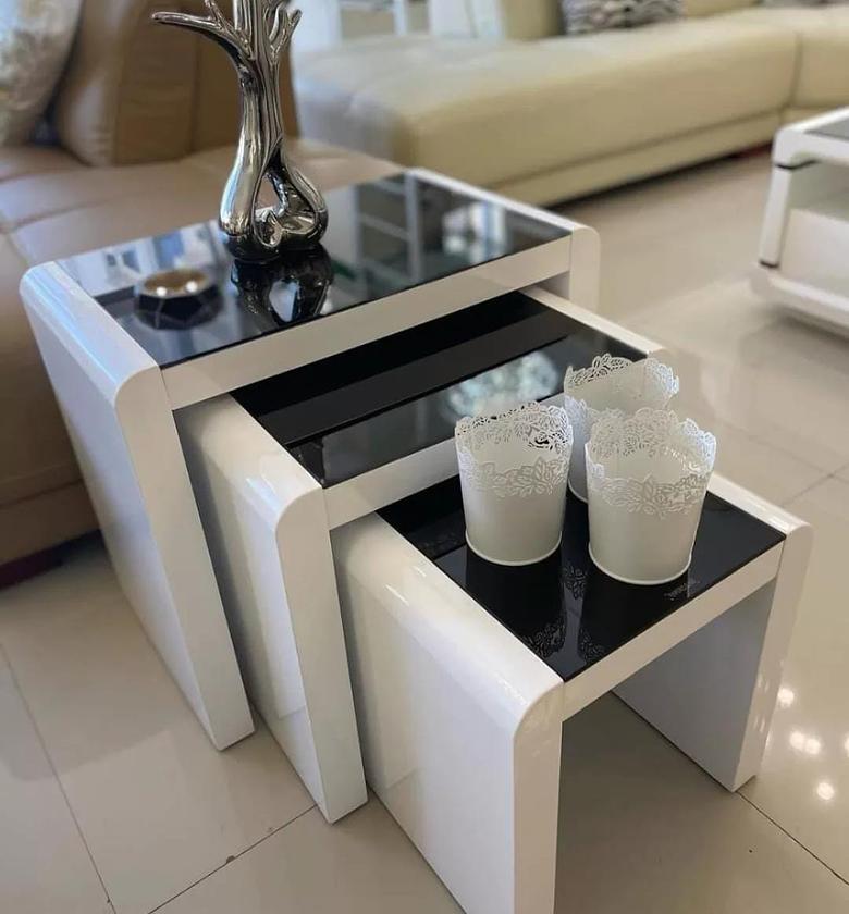 2 in 1 Coffee Table image