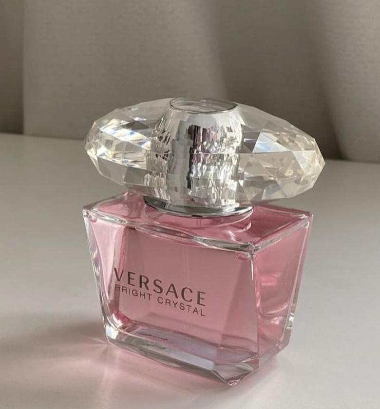 Versace Bright Crystal image