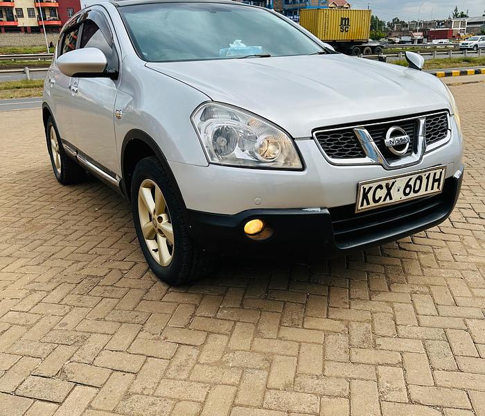 Nissan Daulis KCX, YOM 2012,  Automatic, Rating 2000cc, with Panoramic Moonroof image
