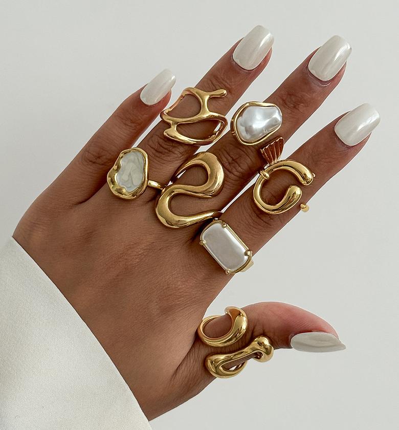 Abstract Curves & Pearls Ring Set image