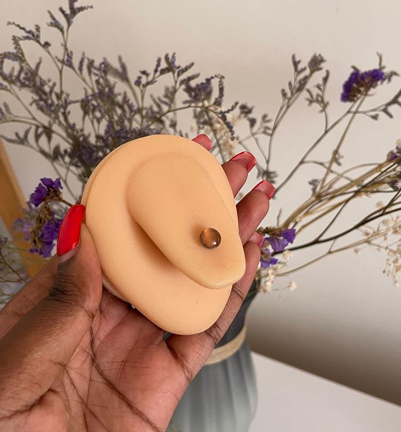 Amber Drop Tongue Ring  image