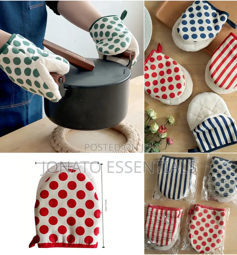 Heat Resistant Oven Gloves image