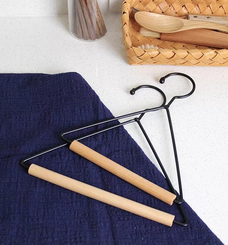 Nordic Geometric design wood iron towel storage rack image