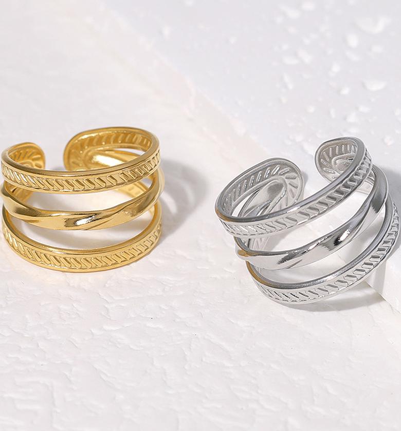 The Laurel Triple Ring image