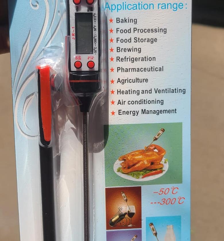 Digital food thermometer  image