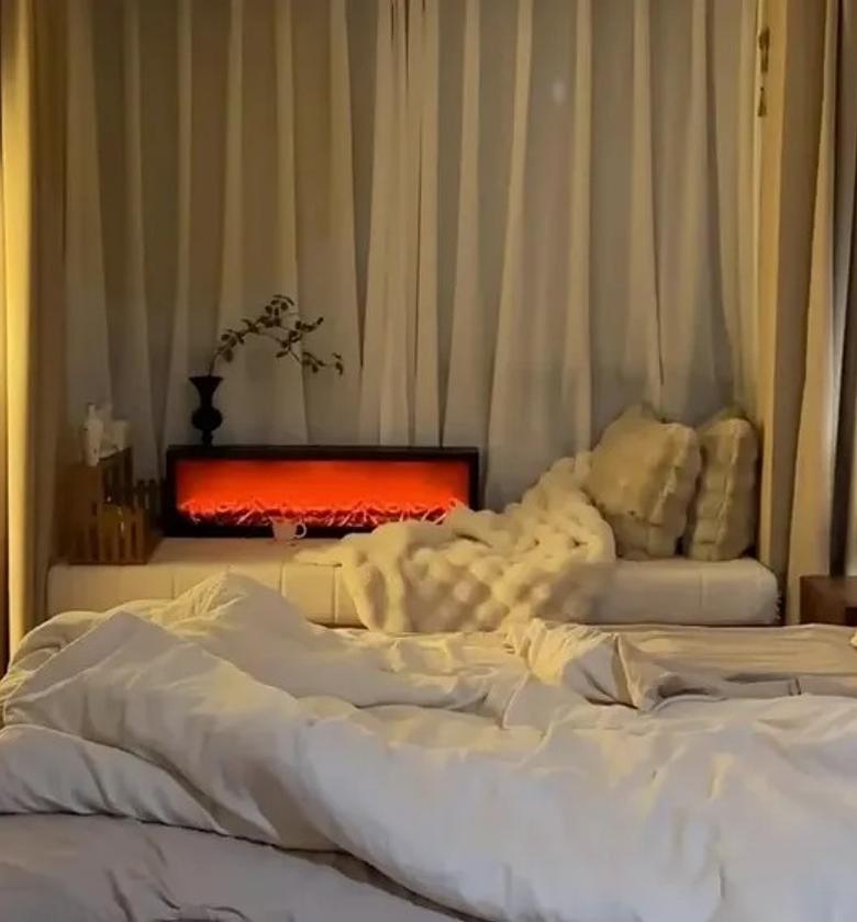 Big Size Vintage Nordic 3D LED Electric Fire Place image