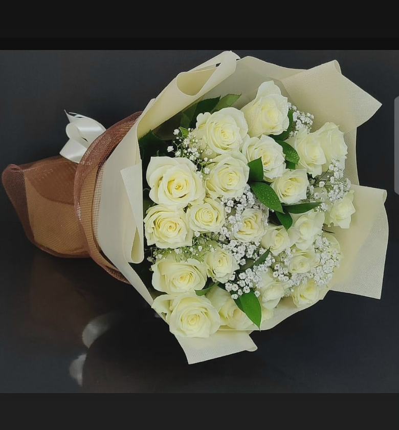 White Rose Bouquet  image