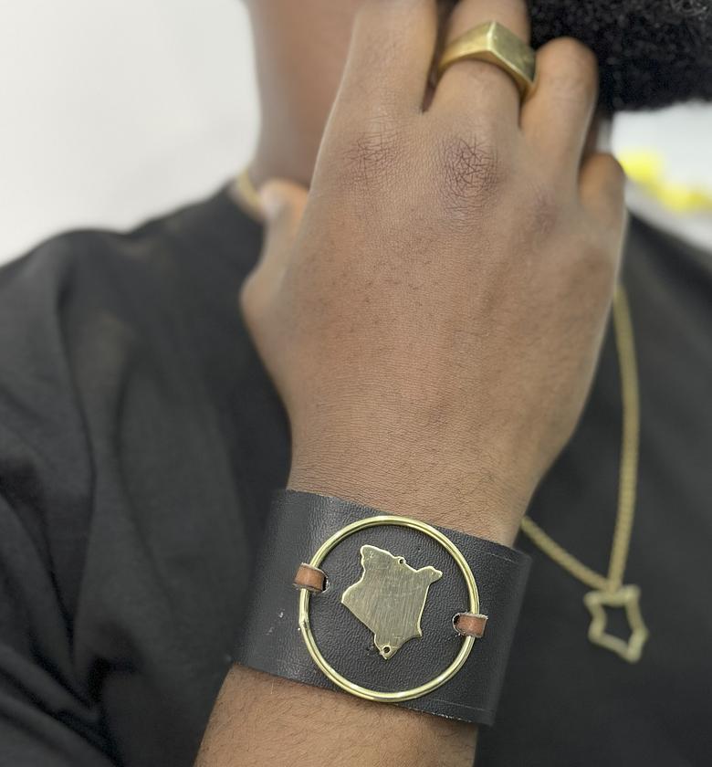 Taye Brass Bracelet  image