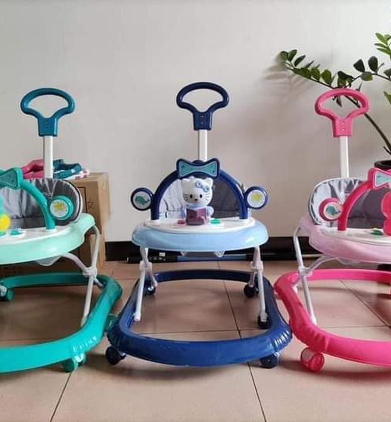 Momeasy Baby Walkers image