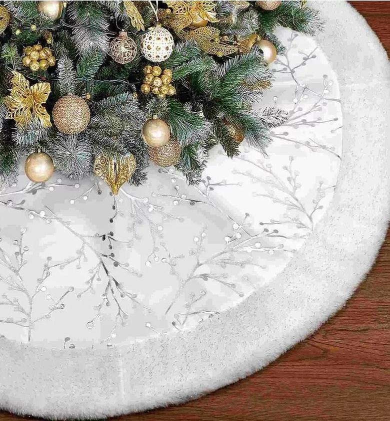 Glacier Frost Faux Fur Trim Tree Skirt image