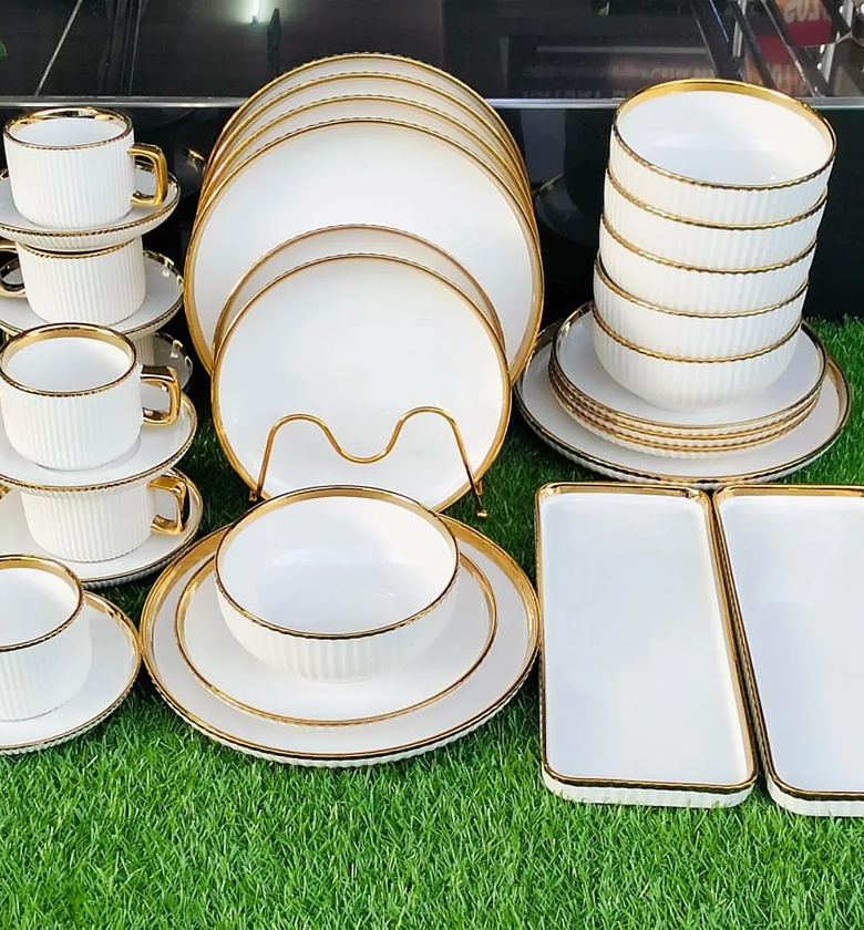 32-Piece Elegant European Porcelain Dinner Set with Gold Rim Accent image