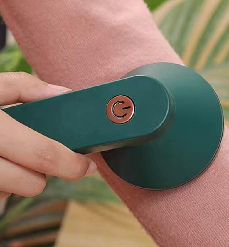 USB Rechargeable Lint Remover (Fabric Shaver) image