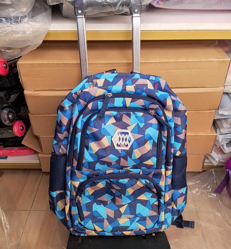 Splicing Color Students School Bags image