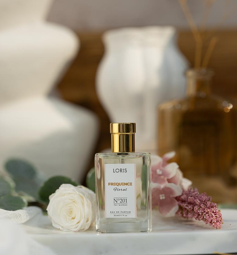 Loris Frequence No 201 (Sexy Little Things) image