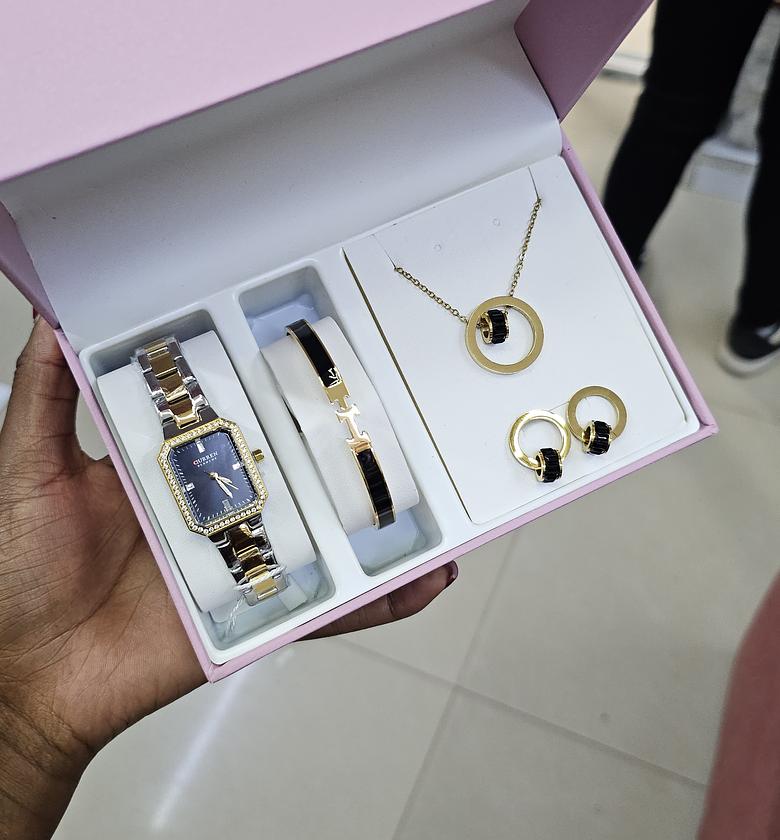 Curren watch set image