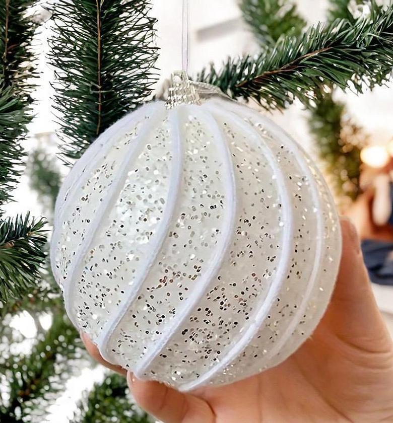 Frosted Pearl Deluxe Ornament Set image