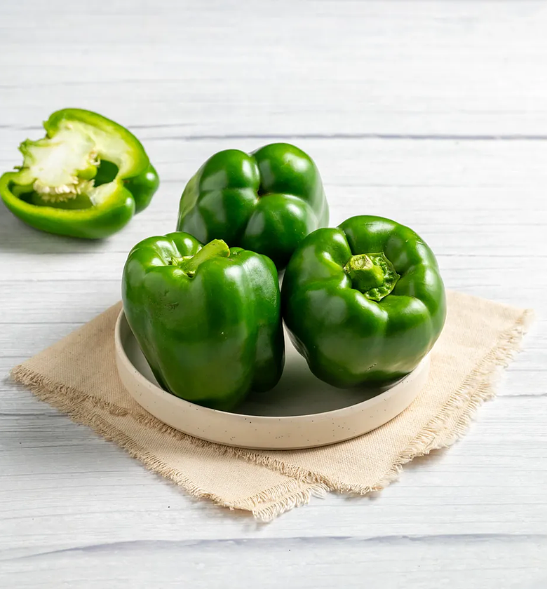 Fresh Green Capsicum (Hoho) – Per Piece image