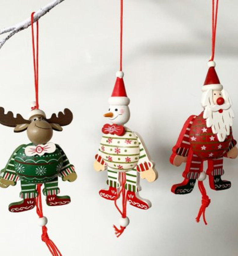 Themed Accessories & Characters