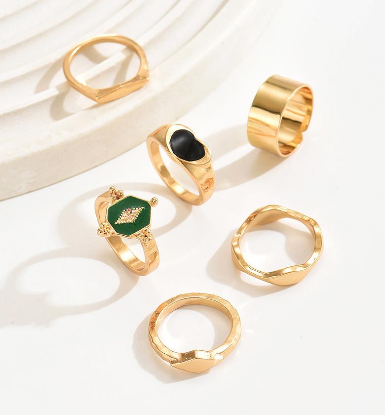  Heart Shaped Alloy Rings Set  image