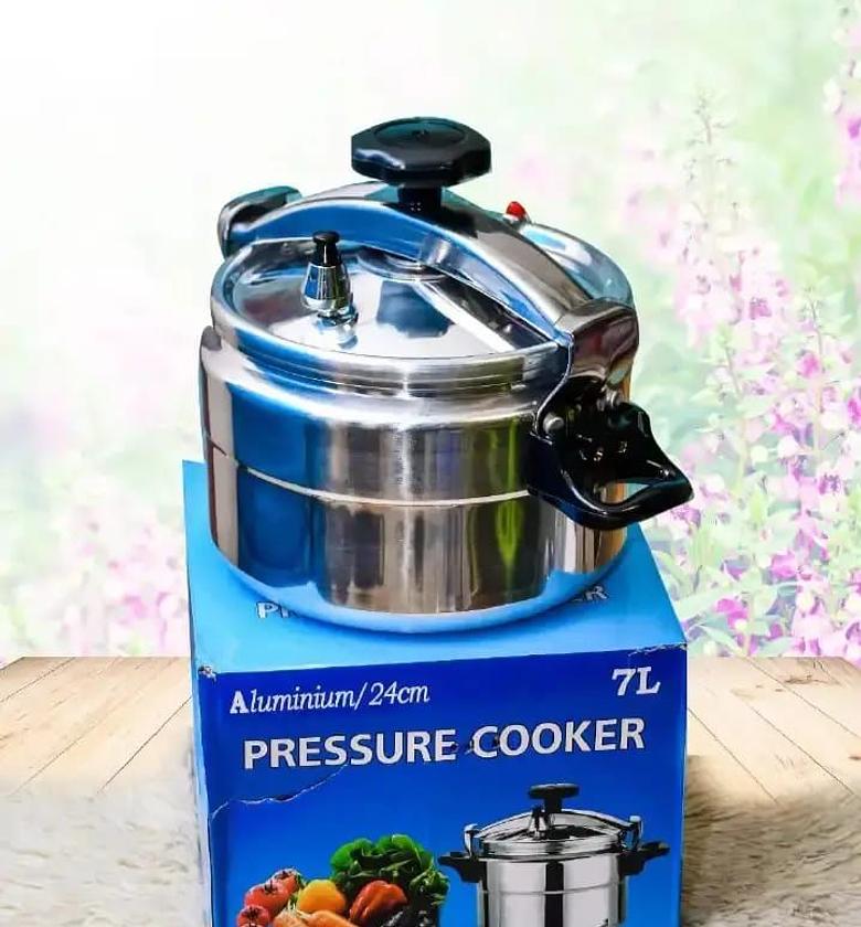 Aluminum Pressure Cooker Explosion Proof Stainless Steel 5l to  15 Litres image