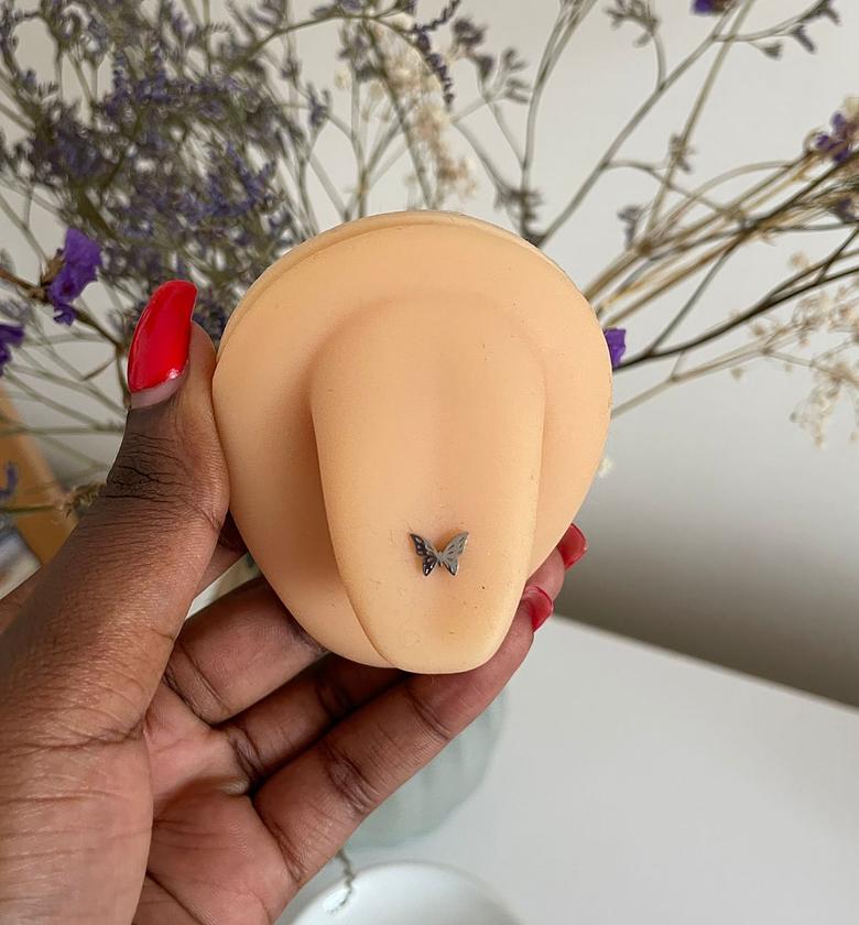 Wing Muse Tongue Ring image