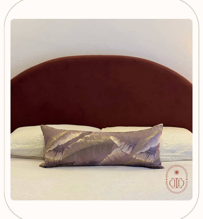 Tropical lumbar cushion cover in pink. image