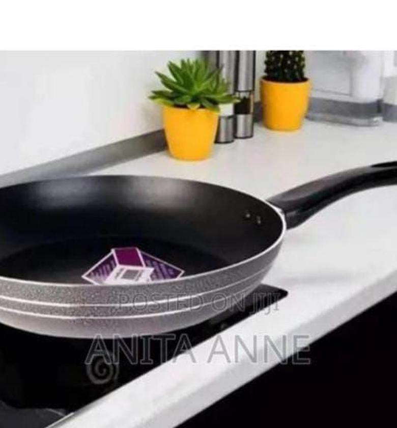  26cm Heavy Duty Frying Pan image