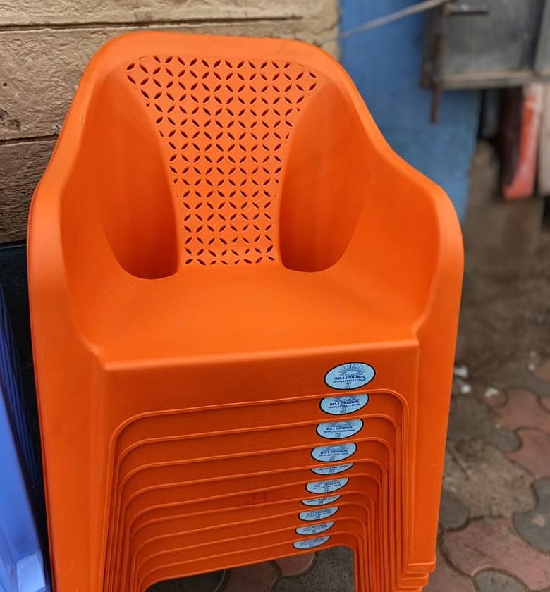 Heavy-Duty Skyplast Plastic Chairs image