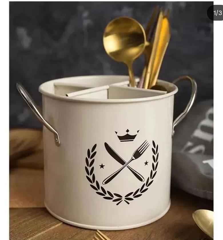 Alloy cutlery holders Partitioned image