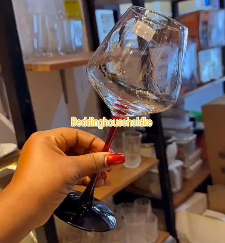 Elegant Burgundy Crystal Wine Glass image