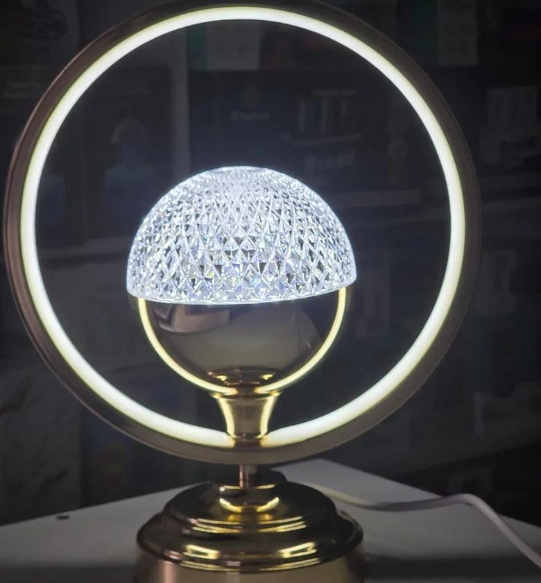 Modern minimalist luxury table lamp. image