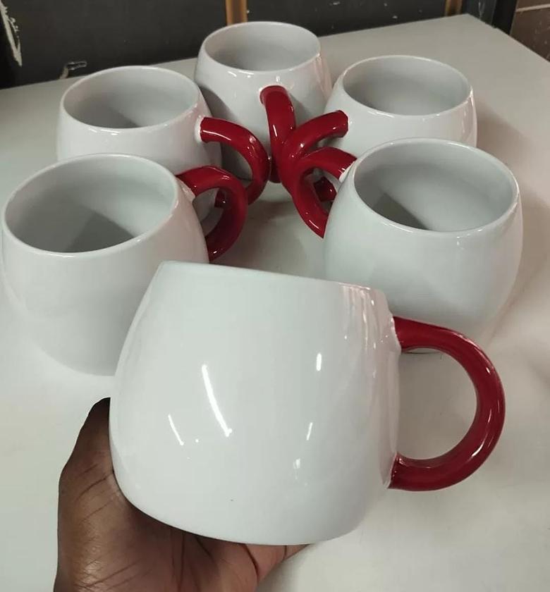 6pcs Ceramic Mugs. image