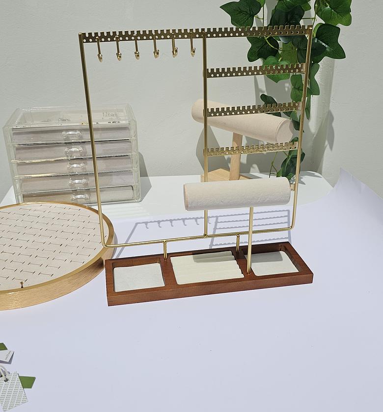 Gold jewelry rack  image