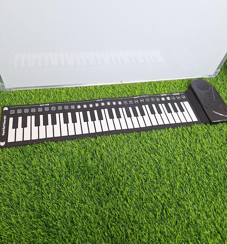 Foldable Electronic Piano Keyboard – Portable Roll-Up Music Fun image