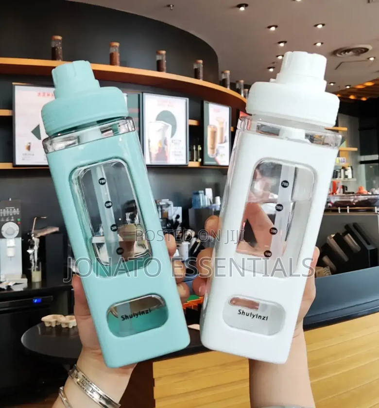 700ml Trendy Square Water Bottle With Handle - Bpa Free image