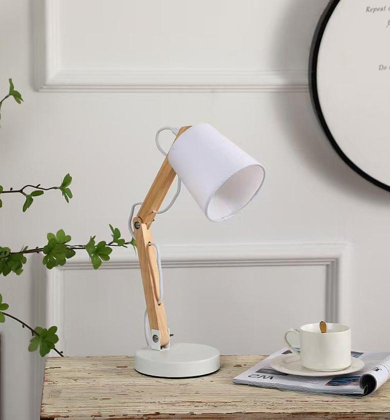 Adjustable desk lamp image