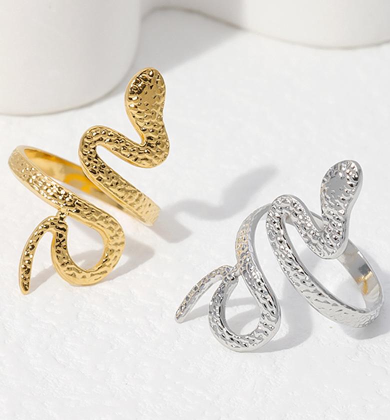 The Raised Cobra Ring image