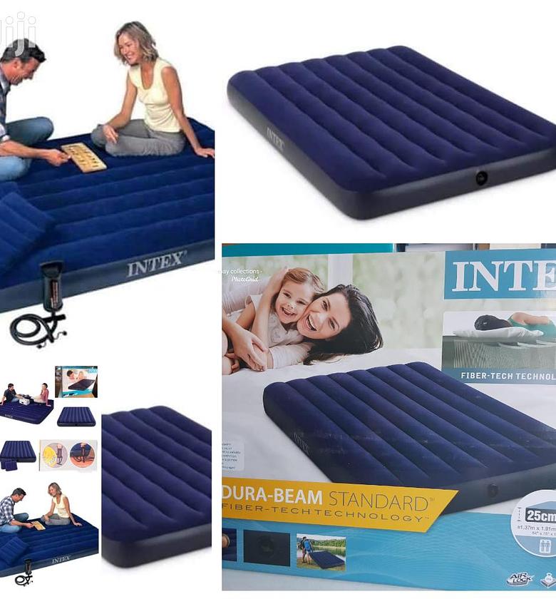 Intex 4 x 6 feet Full Inflatable Downy Air Mattresses bed plus free electric pump image