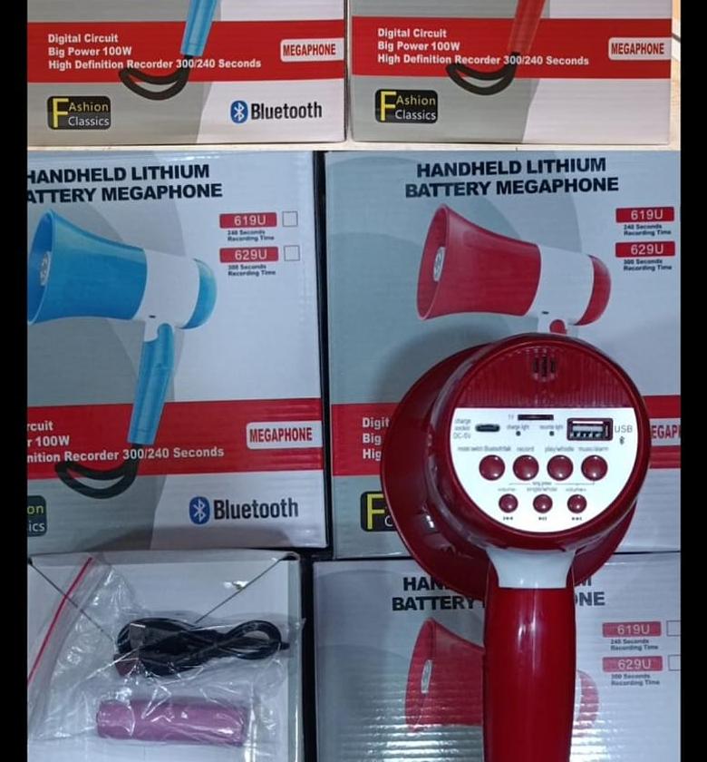 Handheld Lithium Battery Megaphone.  image