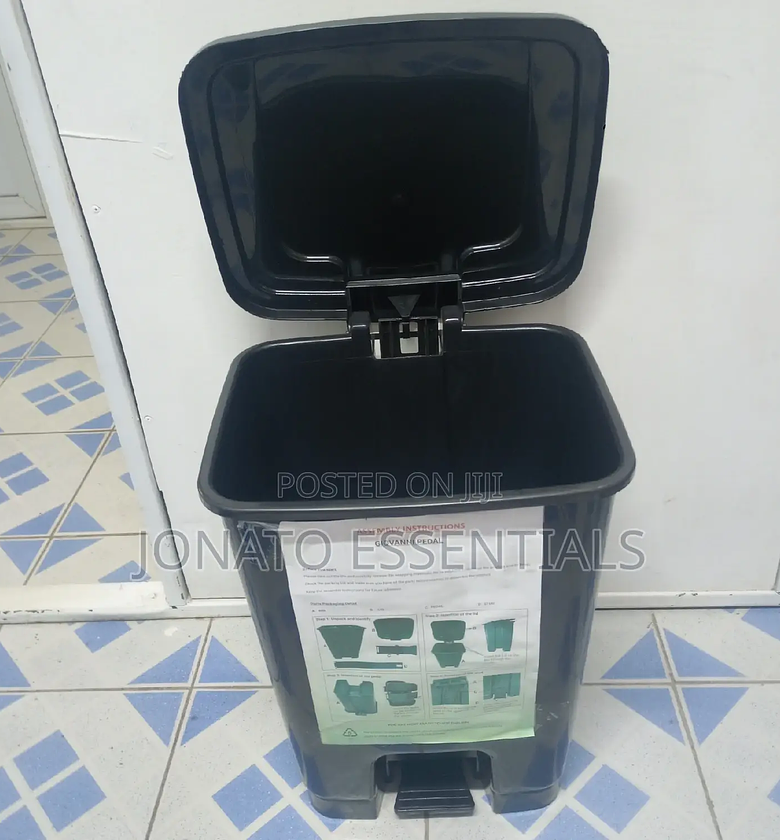 30L Pedal Dustbin or Trash Can or Bin image