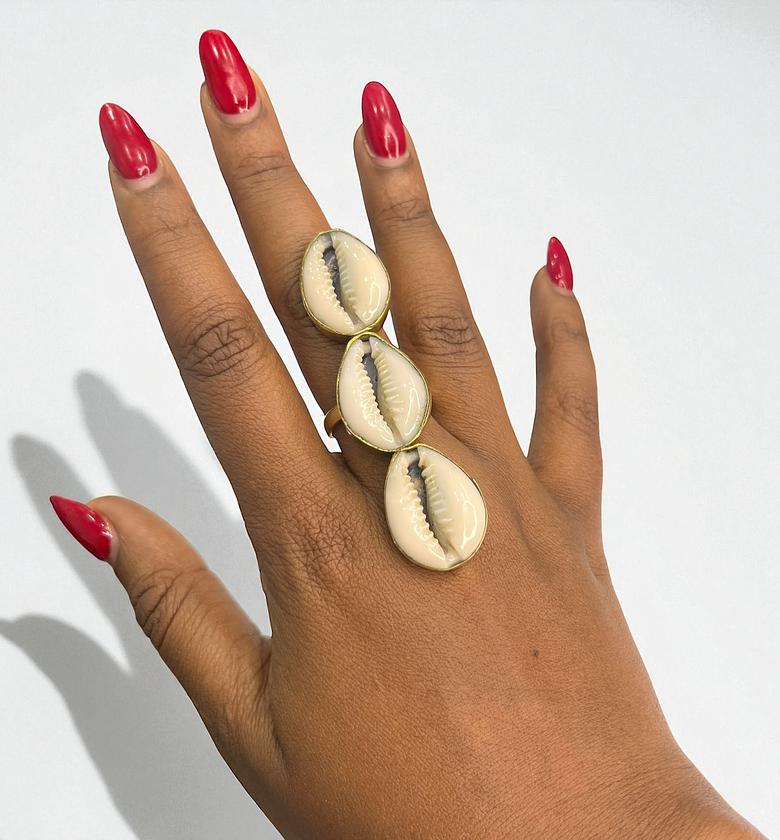 Halima she'll Ring image